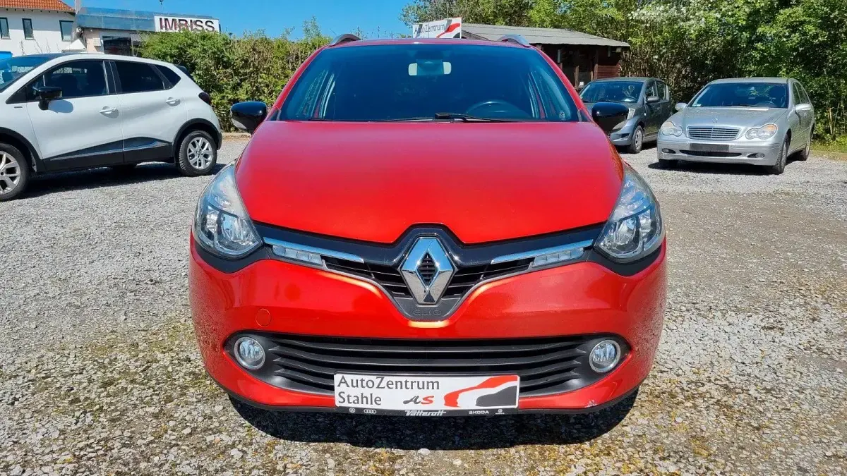 Gebraucht Renault Clio GrandTour LIMITED 118 PS (86 kW) 2016 Rot Kombi