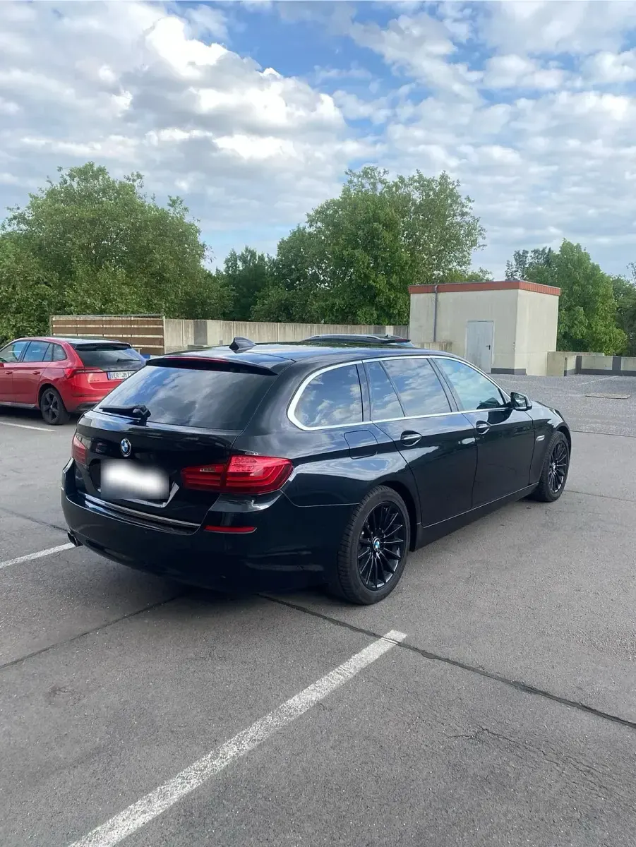Gebraucht BMW 520 184 PS (135 kW) 2014 Schwarz Kombi