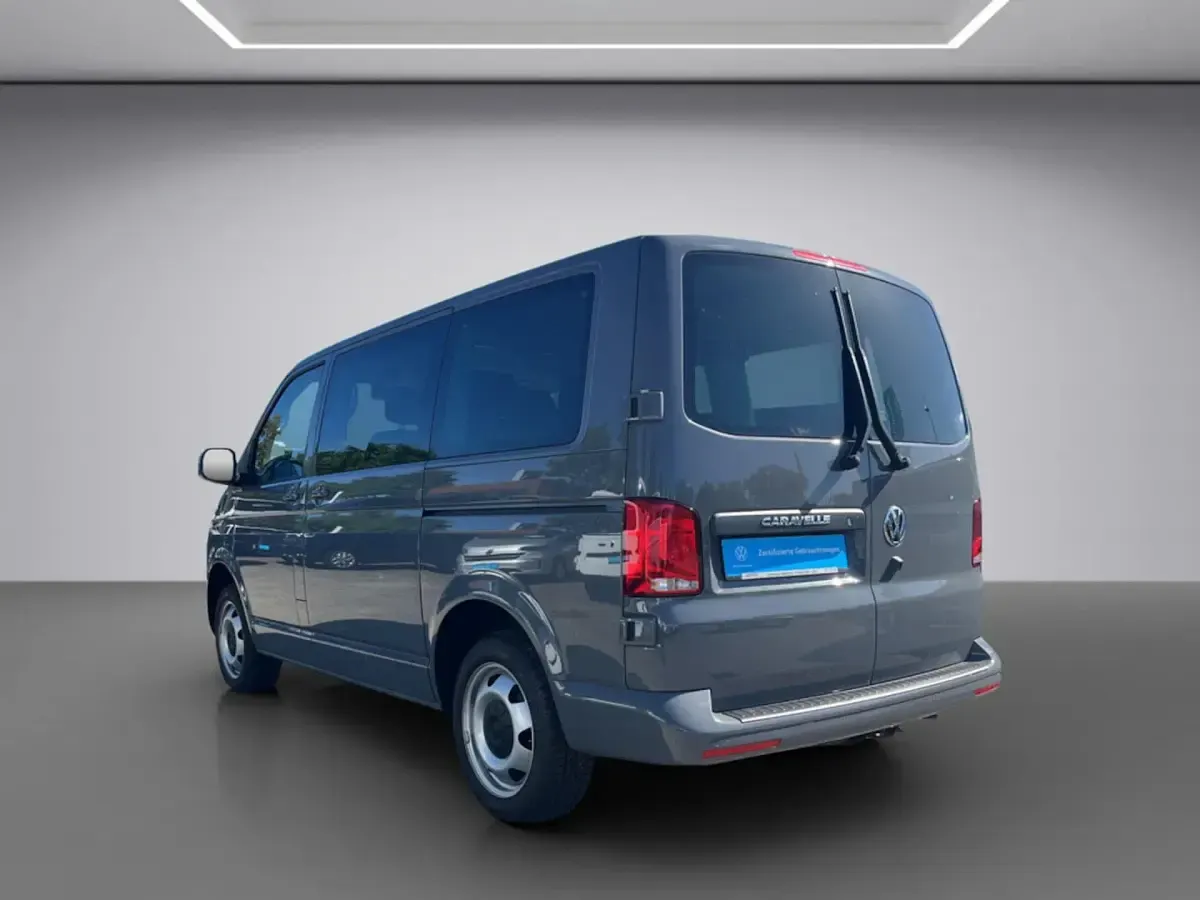 Gebraucht VW Caravelle Trendline 204 PS (150 kW) 2022 Van