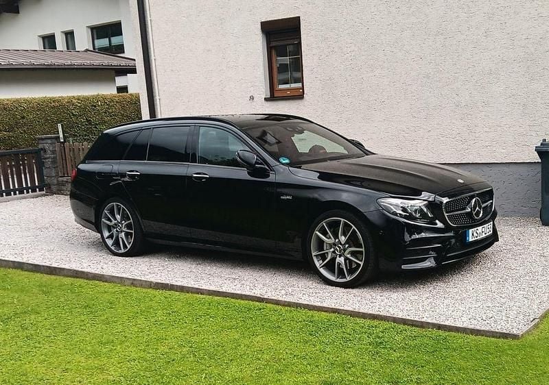 Schwarz Gebraucht 2020 Mercedes E53 AMG AMG Limousine | 49.999 € (Fairer Preis) - Bild 1/4