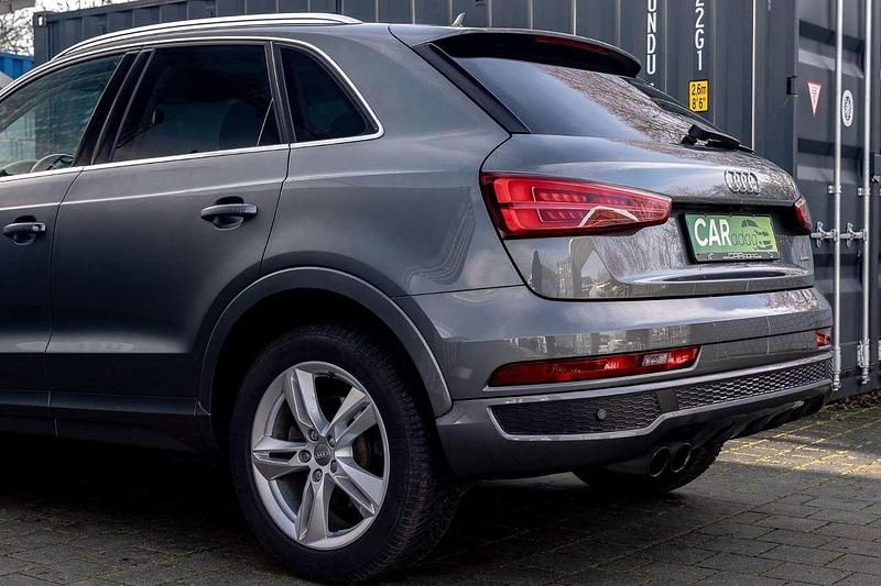 Gebraucht Audi Q3 Design 179 PS (131 kW) 2018 Grau SUV