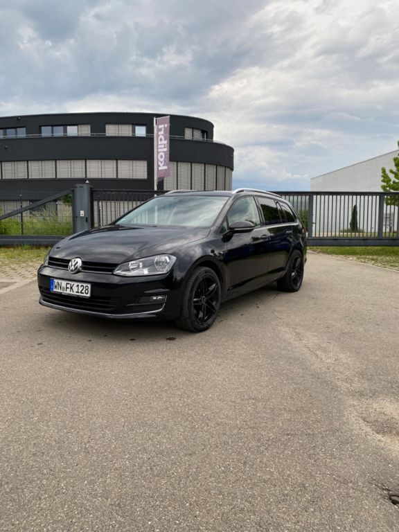 Schwarz Gebraucht 2015 VW Golf VII LOUNGE Kombi | 6.699 € (Fairer Preis) - Bild 1/4