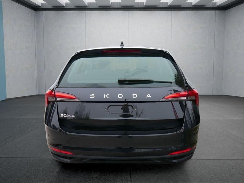 Neu Skoda Scala 150 PS (110 kW) 2026 Schwarz Kleinwagen