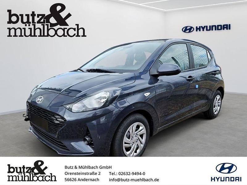 Grau Neu 2025 Hyundai i10 Select Kleinwagen | 17.790 € (Fairer Preis) - Bild 1/3