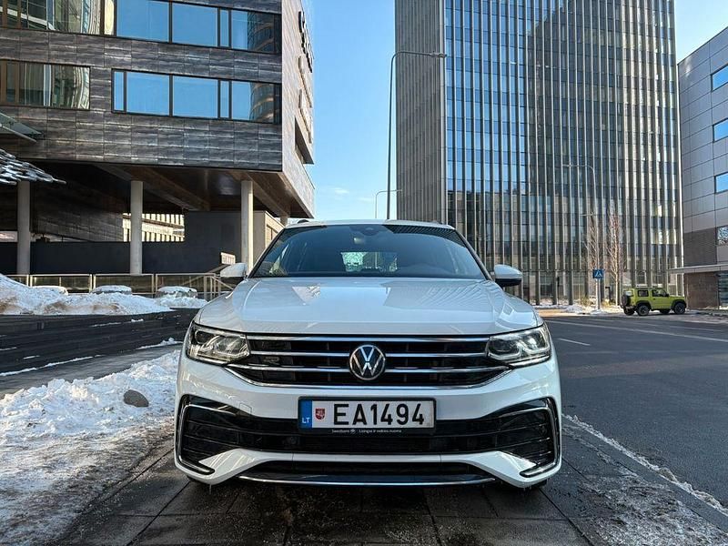 Gebraucht VW Tiguan R-line 245 PS (180 kW) 2022 Weiß SUV
