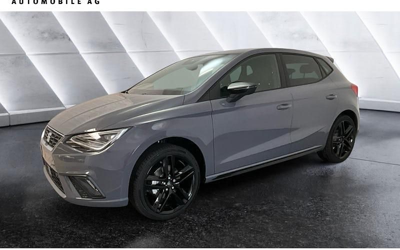 Grau Neu 2025 Seat Ibiza Black Edition Limousine | 29.490 € (Teuer) - Bild 1/4