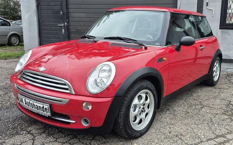 Rot Gebraucht 2006 Mini ONE Pepper Kleinwagen | 2.990 € (Fairer Preis) - Bild 1/4
