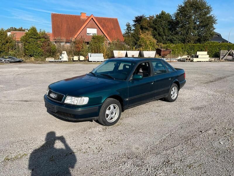 Grün Gebraucht 1994 Audi 100 Limousine | 2.490 € - Bild 1/4