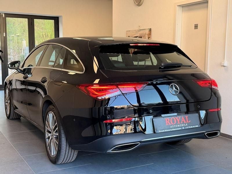 Gebraucht Mercedes CLA200 150 PS (110 kW) 2023 Schwarz Kombi