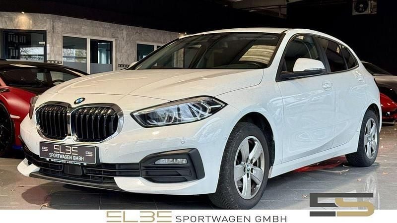Gebraucht BMW 118 Advantage 136 PS (100 kW) 2023 Weiß Kleinwagen