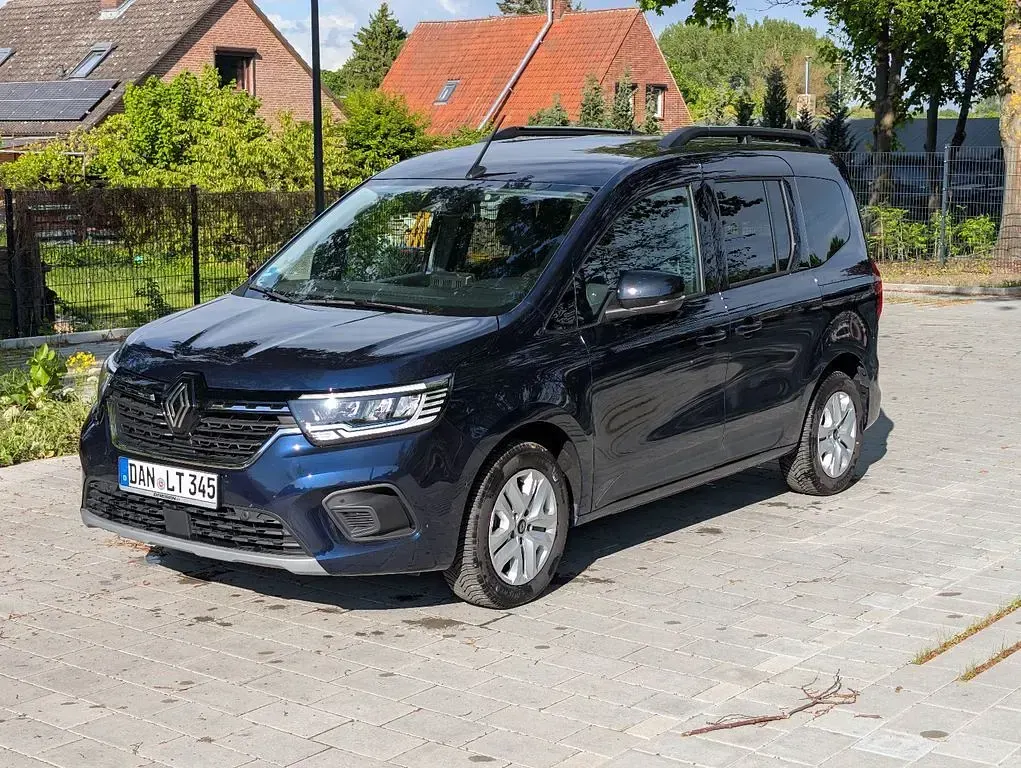 Gebraucht Renault Kangoo Techno 131 PS (96 kW) 2024 Blau Van / Kleinbus
