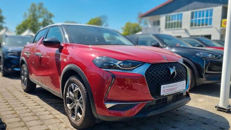 Rubi rot Gebraucht 2020 DS Automobiles DS3 Crossback So Chic SUV | 16.990 € (Teuer) - Bild 1/4