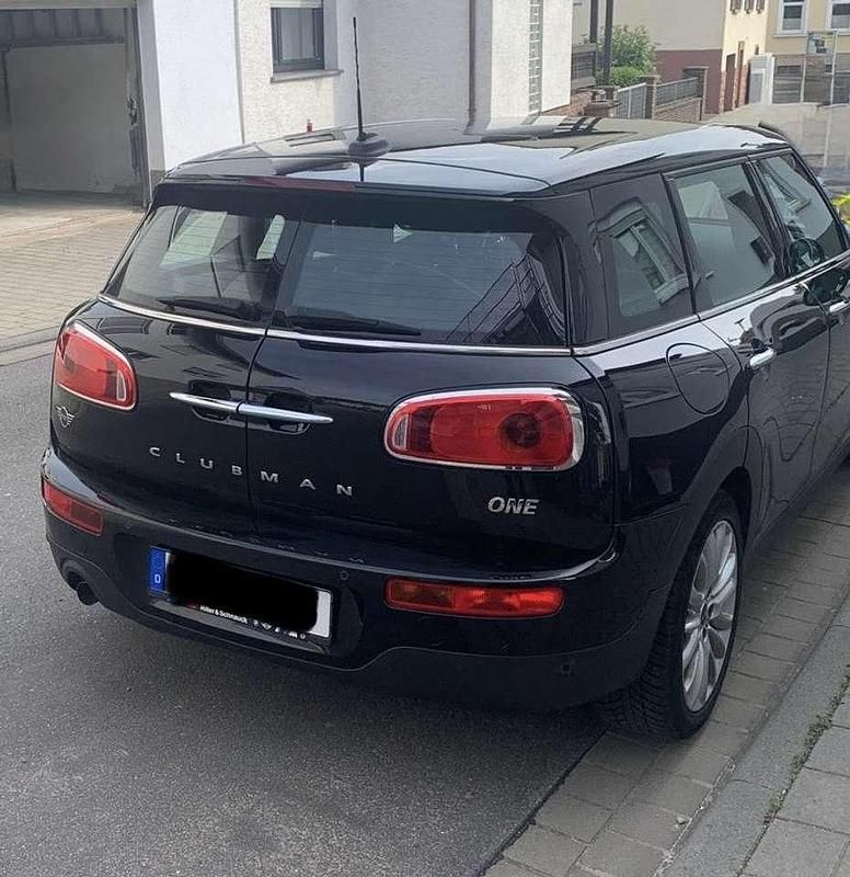 Gebraucht Mini One Clubman 102 PS (75 kW) 2019 Schwarz Kombi