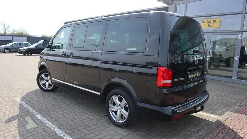 Gebraucht VW T5 Highline 179 PS (131 kW) 2012 Schwarz Van