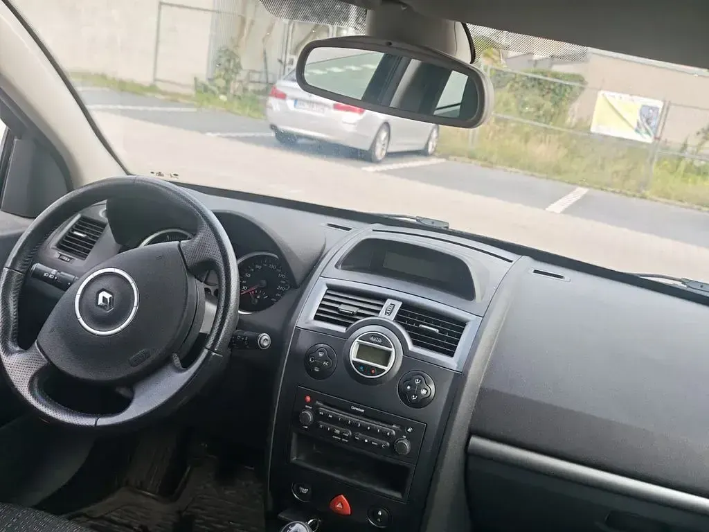 Gebraucht Renault Mégane II Avantage 131 PS (96 kW) 2006 Schwarz Limousine