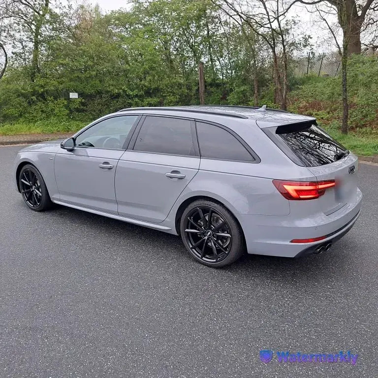 Gebraucht Audi A4 Sport 190 PS (139 kW) 2018 Grau Kombi