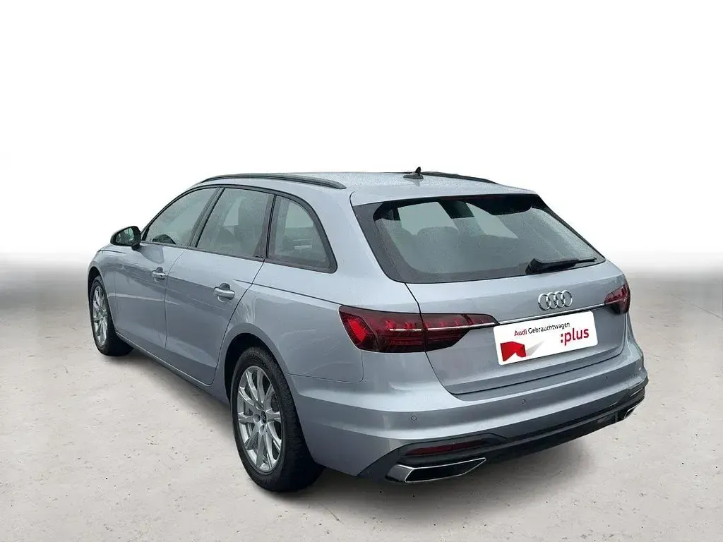 Gebraucht Audi A4 Ambiente 136 PS (100 kW) 2025 Silber Kombi