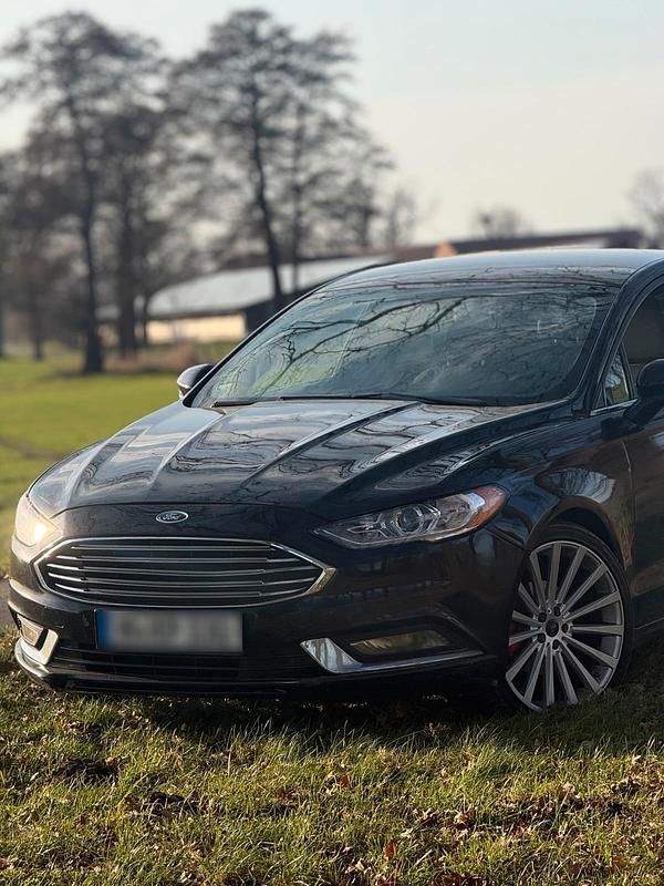 Gebraucht Ford Fusion 181 PS (133 kW) 2016 Schwarz Limousine