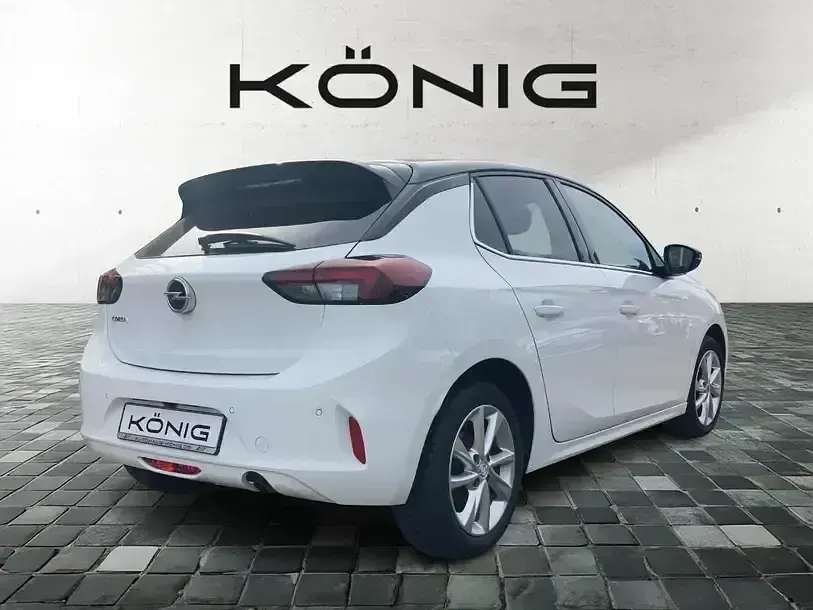 Używany Opel Corsa 101 KM (74 kW) 2023 Biały Sedan/Limuzyna