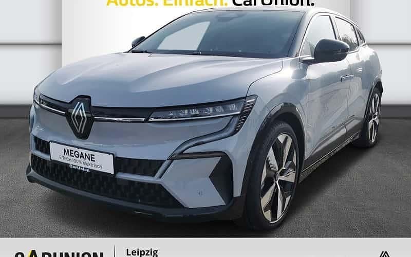 Grau Gebraucht 2024 Renault Mégane Iconic Limousine | 34.995 € (Guter Preis) - Bild 1/4