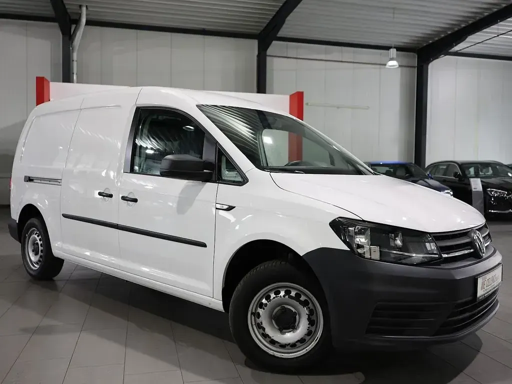 Używany VW Caddy Maxi 102 KM (75 kW) 2020 Biały Minivan