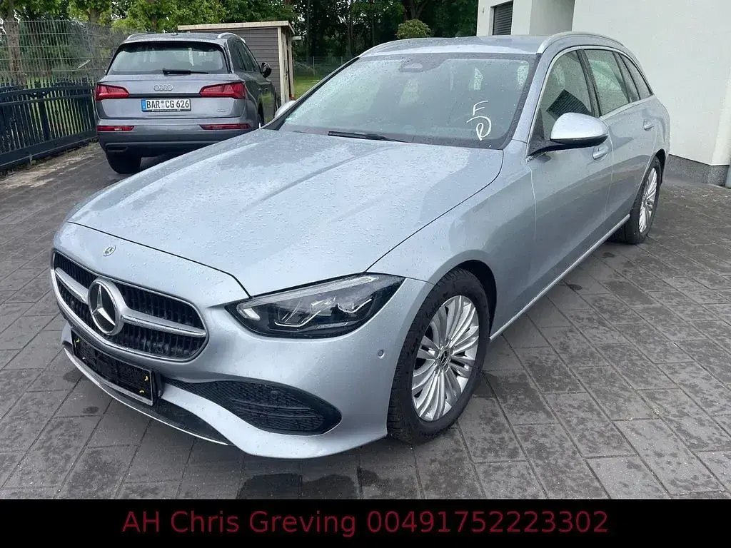 Gebraucht Mercedes C200 204 PS (150 kW) 2022 Silber Kombi