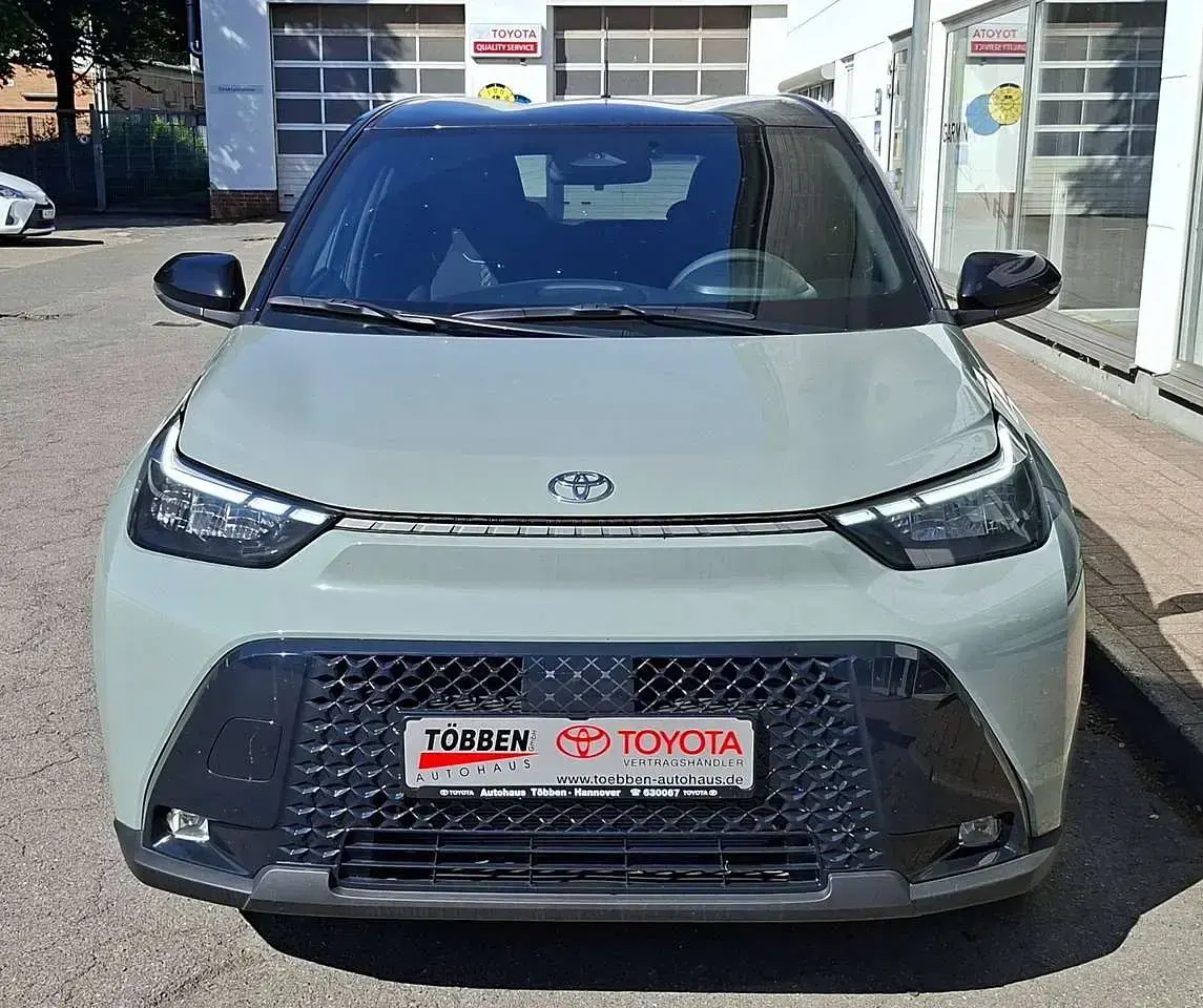 Gebraucht Toyota Aygo X 116 PS (85 kW) 2026 Urban khaki SUV