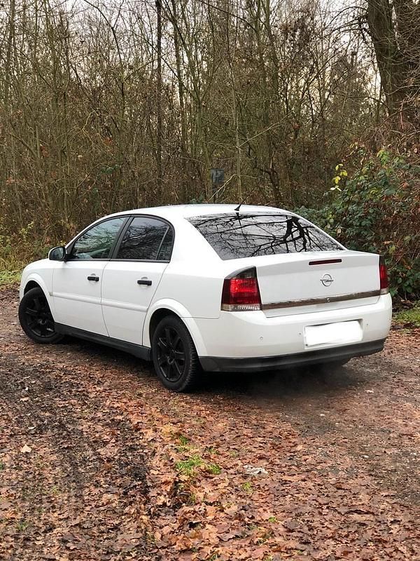 Second-hand Opel Vectra 2002 Alb Berlinǎ