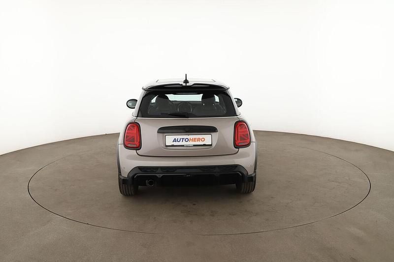 Gebraucht Mini John Cooper Works 136 PS (100 kW) 2023 Grau Kleinwagen
