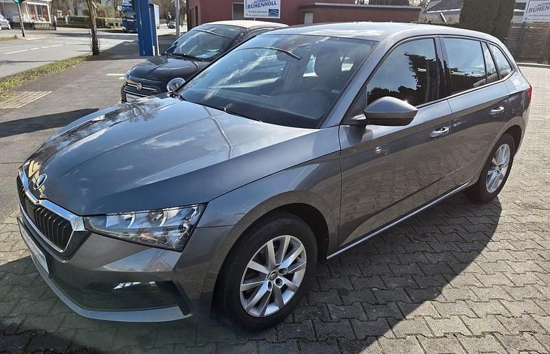 Gebraucht Skoda Scala Ambition 110 PS (80 kW) 2022 Grau Kleinwagen