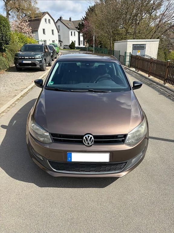 Gebraucht VW Polo Match 90 PS (66 kW) 2012 Braun Kleinwagen