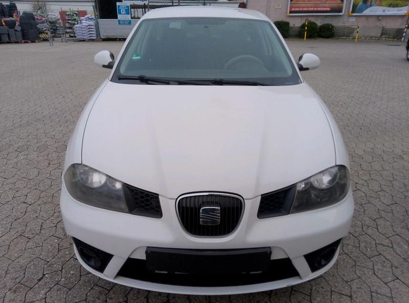 Gebraucht Seat Ibiza 85 PS (62 kW) 2009 Weiß Limousine
