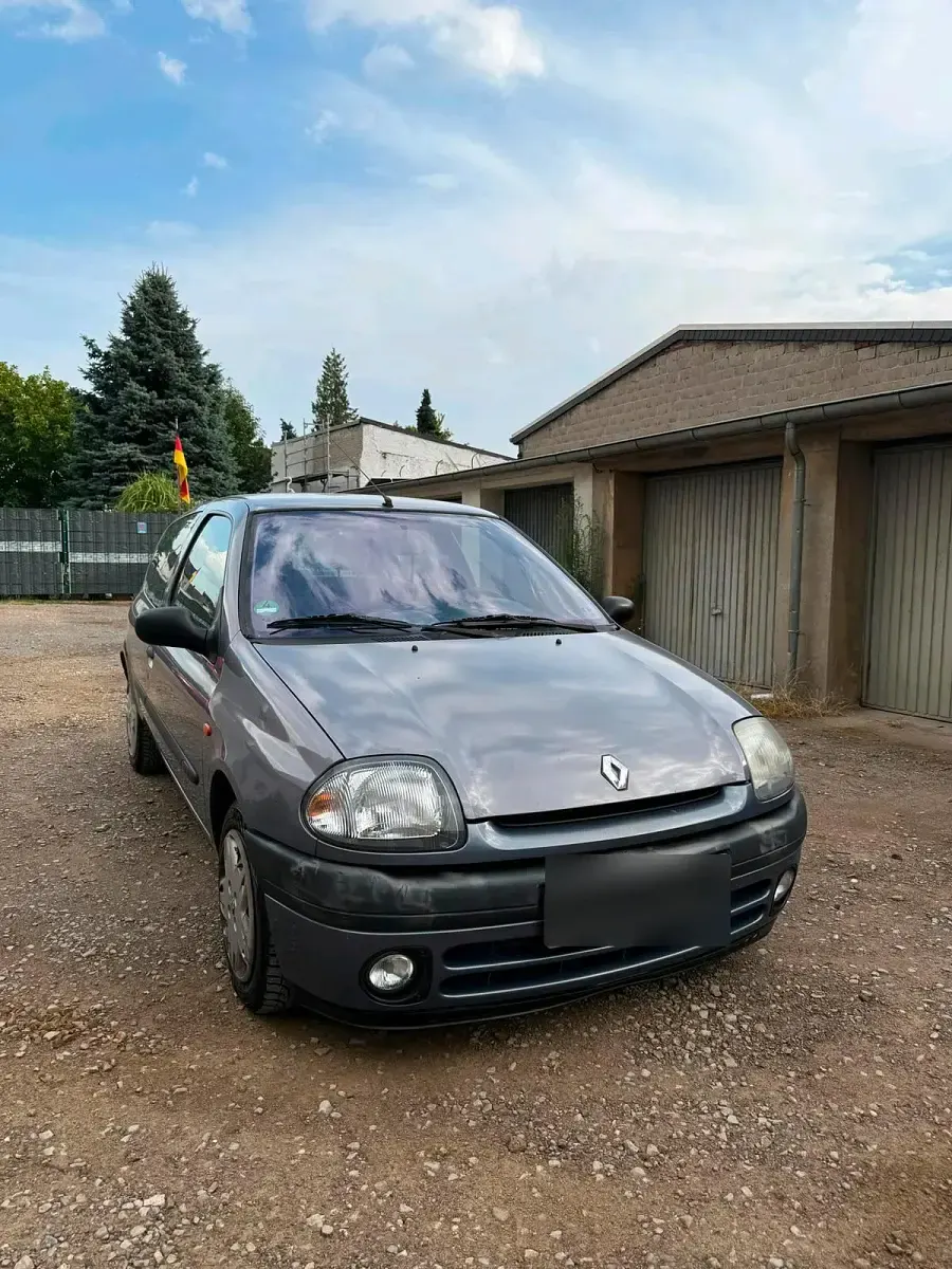 Gebraucht Renault Clio 75 PS (55 kW) 1999 Blau Kleinwagen