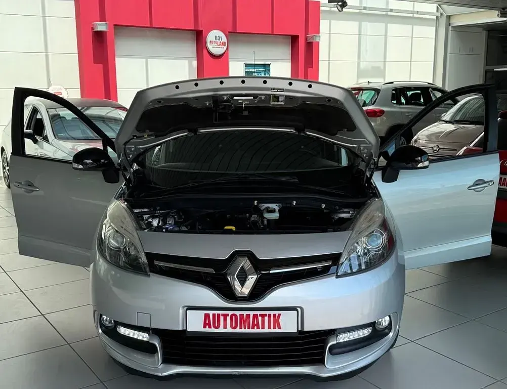Gebraucht Renault Scénic III LIMITED 110 PS (80 kW) 2015 Silber Van / Kleinbus