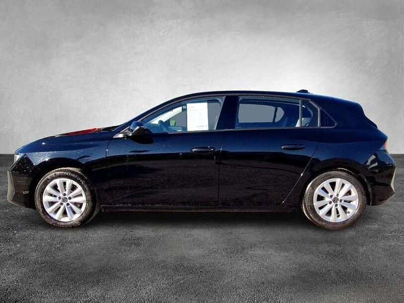 Gebraucht Opel Astra Enjoy 131 PS (96 kW) 2023 5 türen Limousine