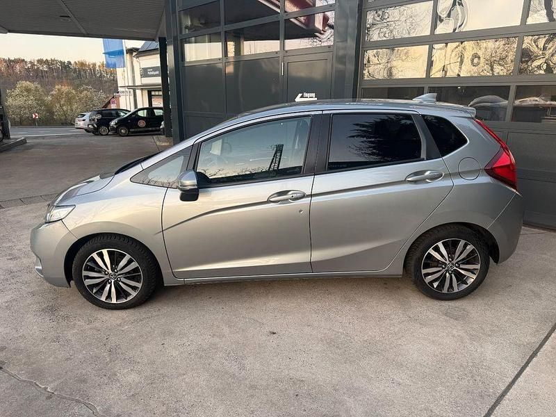 Gebraucht Honda Jazz Elegance 102 PS (75 kW) 2016 Tinted silver m. Kleinwagen