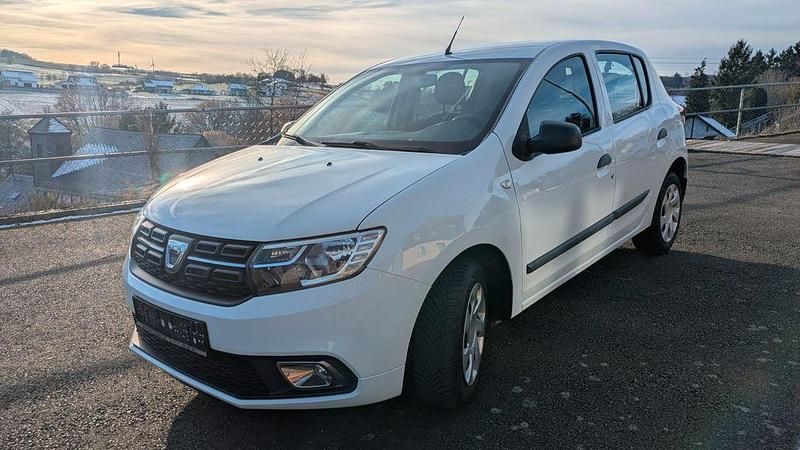 Gebraucht 2019 Dacia Sandero Essentiel Limousine | 6.450 € (Guter Preis) - Bild 1/4