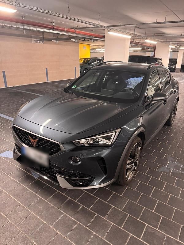 Grau Gebraucht 2021 Cupra Formentor VZ SUV | 26.980 € (Superpreis) - Bild 1/4