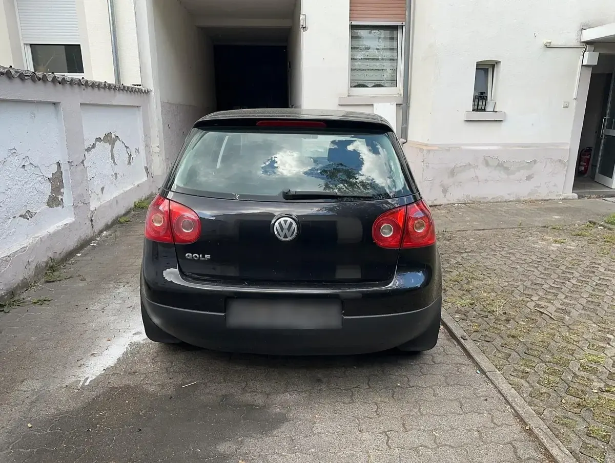 Gebraucht VW Golf V 2003 Schwarz Kleinwagen