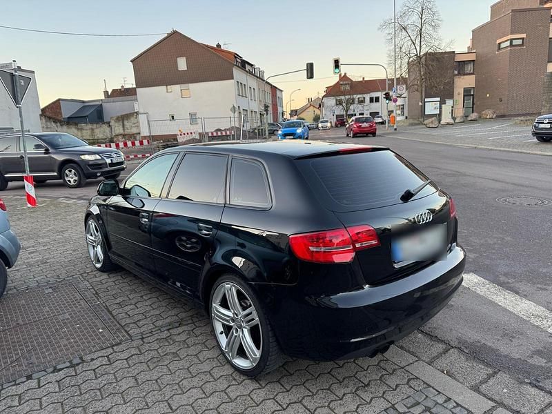 Gebraucht Audi A3 125 PS (91 kW) 2009 Schwarz Limousine