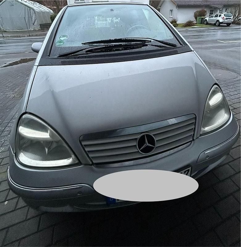 Grau Gebraucht 2002 Mercedes A190 Kleinwagen | 2.000 € (Teuer) - Bild 1/4