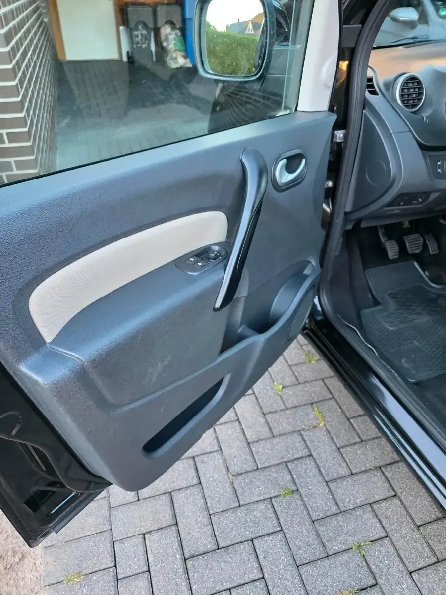 Gebraucht Renault Kangoo 110 PS (80 kW) 2012 Schwarz Van / Kleinbus
