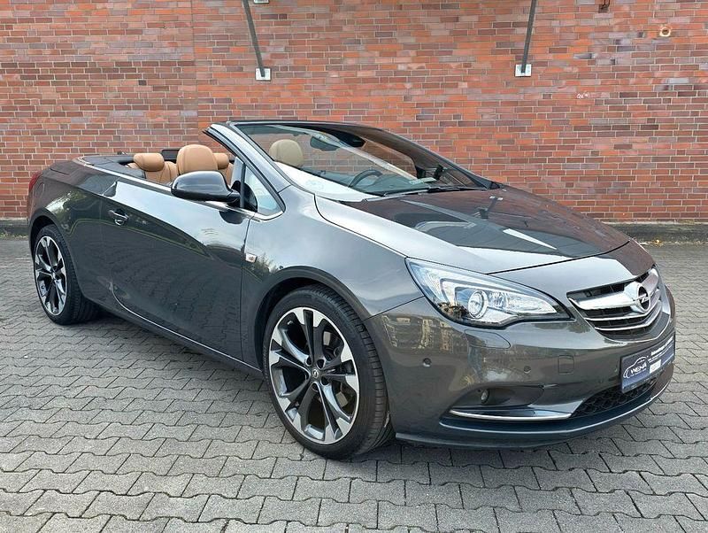 Gebraucht Opel Cascada 170 PS (125 kW) 2016 Grau Cabrio