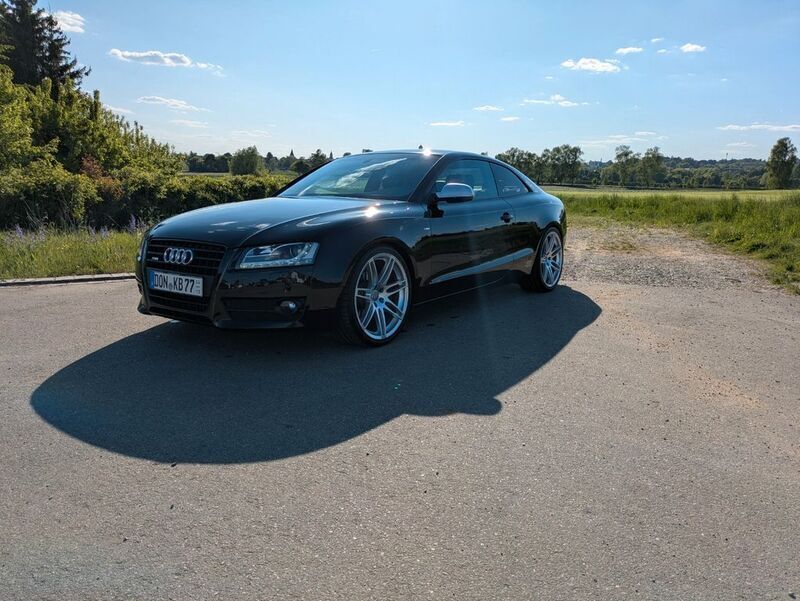 Schwarz Gebraucht 2011 Audi A5 Sport Coupé | 13.500 € (Teuer) - Bild 1/4
