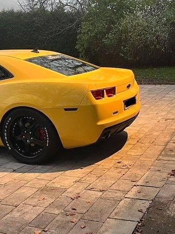 Gebraucht Chevrolet Camaro 305 PS (224 kW) 2010 Gelb Coupé
