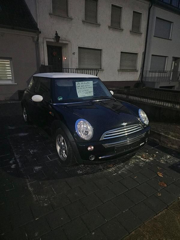 Schwarz Gebraucht 2004 Mini Cooper Kleinwagen | 2.450 € (Superpreis) - Bild 1/4