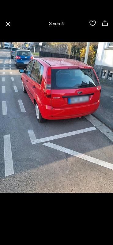 Gebraucht Ford Fiesta 67 PS (49 kW) 2005 Rot Kleinwagen