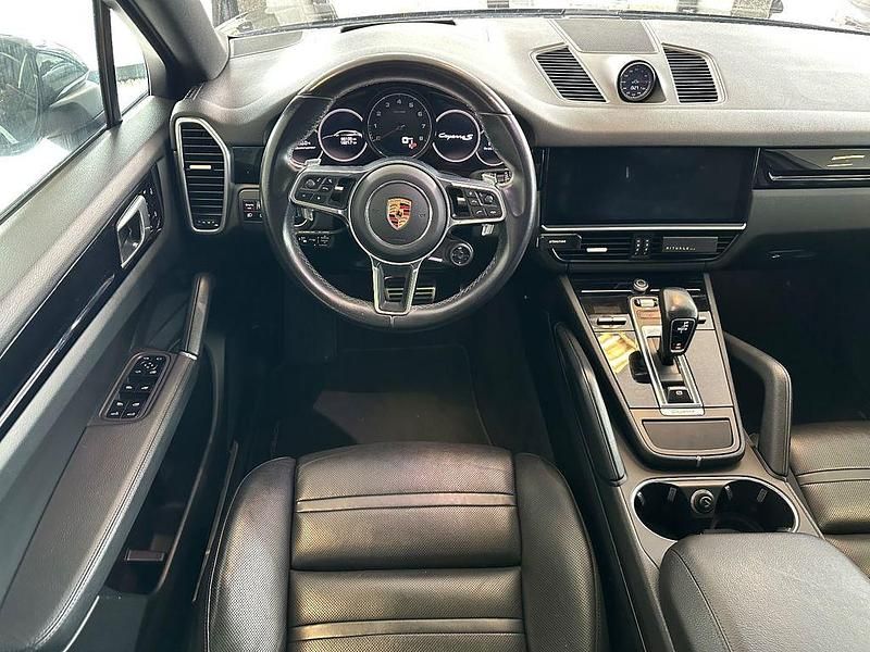 Gebraucht Porsche Cayenne 441 PS (324 kW) 2019 Schwarz SUV