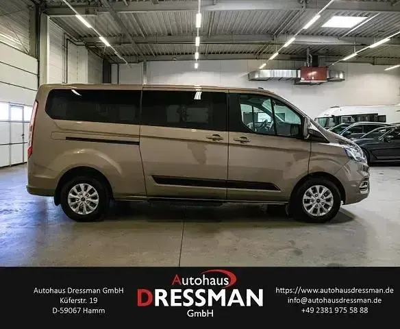 Gebraucht Ford Tourneo Custom Titanium 2020 Silber Van