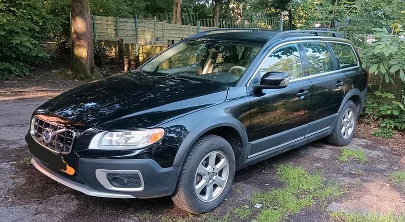 Schwarz Gebraucht 2010 Volvo XC70 SUV | 8.999 € (Superpreis) - Bild 1/4